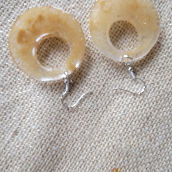 Resin earrings.  Gold in color, silver hardware - Picture 3 of 6
